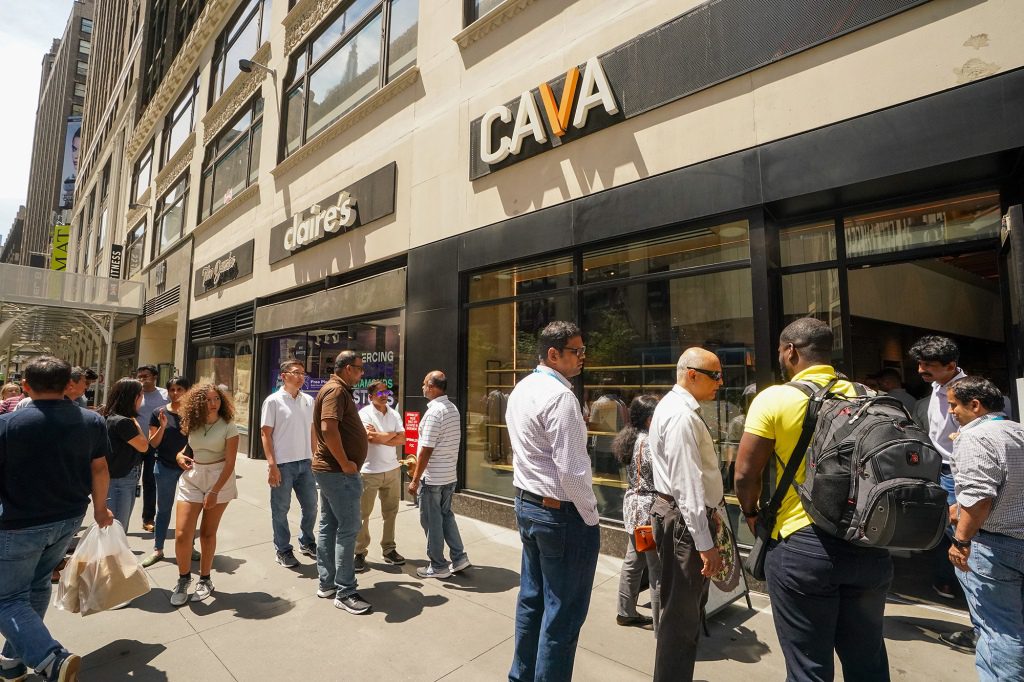 Cava on Broadway has been rated as "It's hard to get into all of Manhattan" Because of the notoriously long lunch lines. 