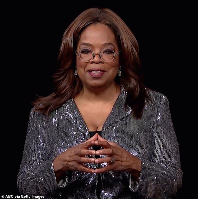 The 57-year-old recalled a dinner she had with Oprah Winfrey, which faded after they started talking about religion.